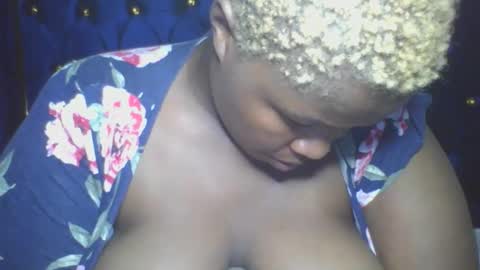 cutey_mellanin online show from September 29, 6:57 pm