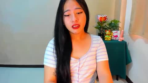 cutie_asianwoman online show from September 25, 7:07 am