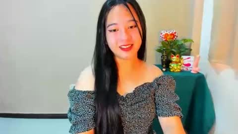 cutie_asianwoman online show from September 26, 7:17 am