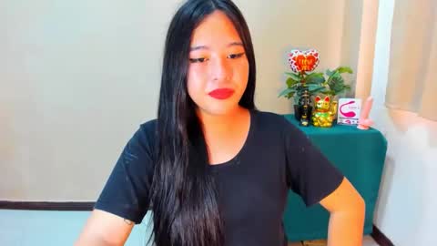 cutie_asianwoman online show from September 23, 6:55 am