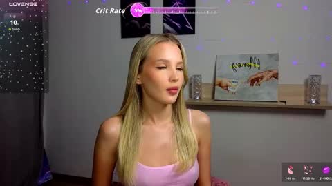 cutiefull_lion online show from September 29, 5:45 am
