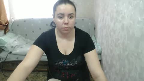 cutiemarine online show from May 3, 12:52 pm