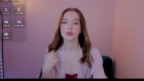 Olivia online show from April 5, 7:02 pm