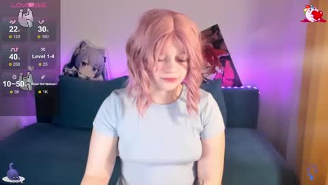 CutieSue online show from December 12, 1:21 am