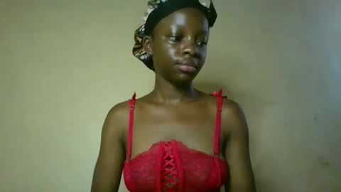 cutty_teshy online show from February 4, 6:25 am