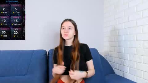 Ashly online show from March 7, 7:43 pm