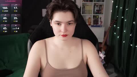 Helen Blossom online show from February 23, 8:07 pm