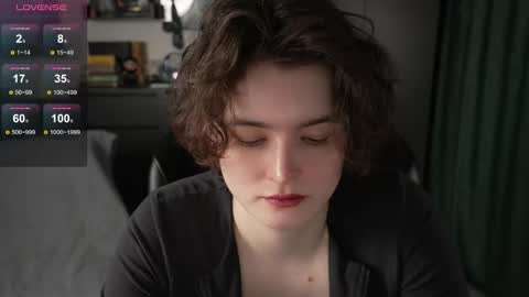 Helen Blossom online show from May 4, 1:59 pm