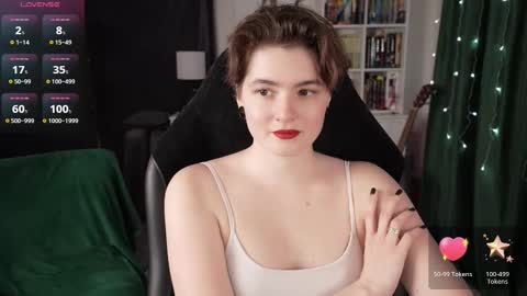 Helen Blossom online show from February 9, 8:02 pm