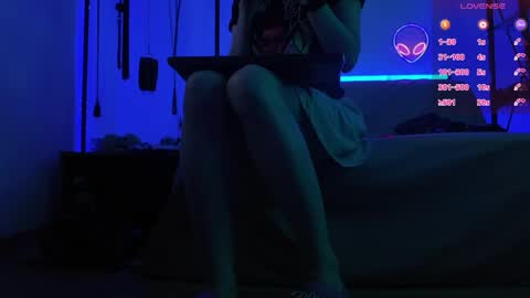 Lily Goddess online show from May 14, 8:58 pm