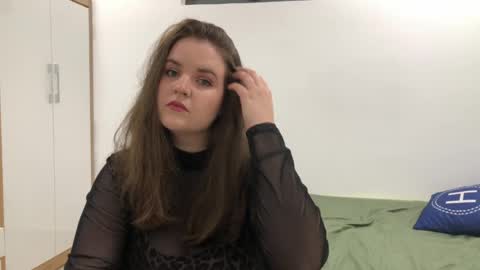Cynthia online show from May 1, 9:23 am