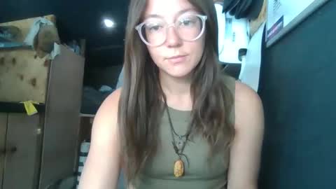 d3sert_moon online show from December 3, 5:59 pm