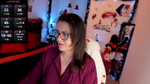 Snapshot of d_martii chatting on January 3, 12:08 pm Mia online show from January 3, 12:08 pm