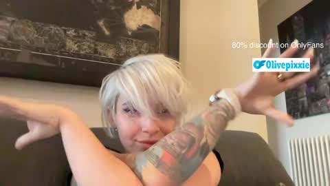 daddyspixxie online show from May 5, 4:54 pm