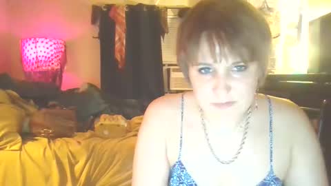 daffnye online show from September 16, 10:01 am