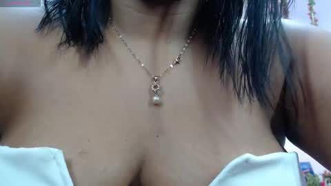 dafne online show from November 17, 7:03 pm