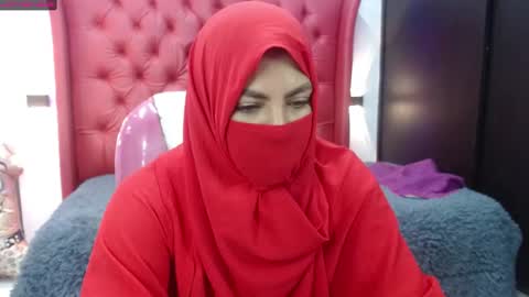 dafne online show from October 16, 12:46 am