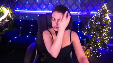 Dafni Mon online show from December 17, 7:29 am