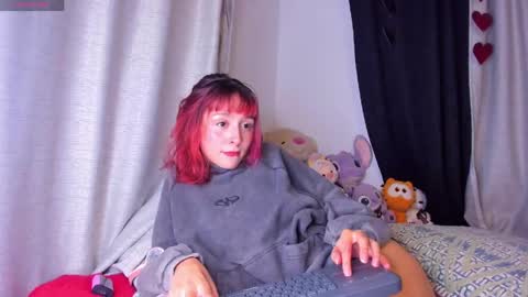 Dafnne online show from May 14, 2:28 am