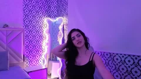 dahia  online show from February 3, 3:15 am