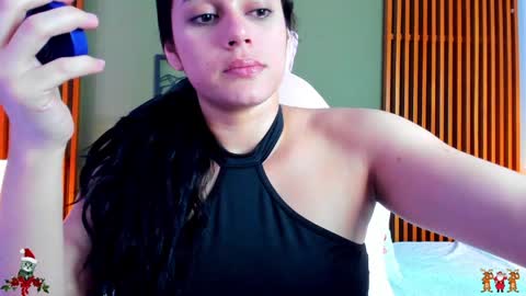 Dahiana  online show from December 5, 3:37 am