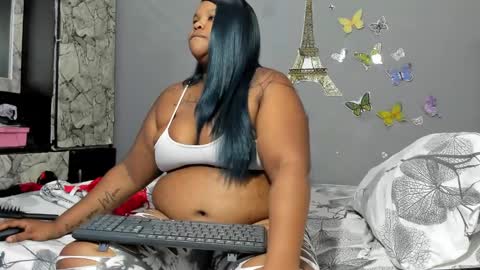 Snapshot of dahianajoss chatting on February 15, 10:21 pm Ebony Sex Dahian online show from February 15, 10:21 pm