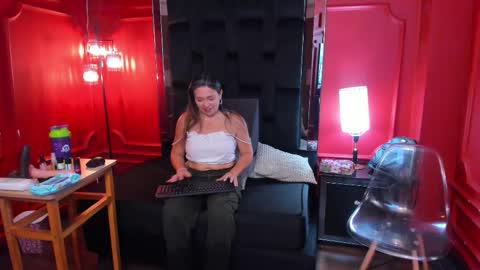 Dahiane Connor online show from February 6, 12:08 pm