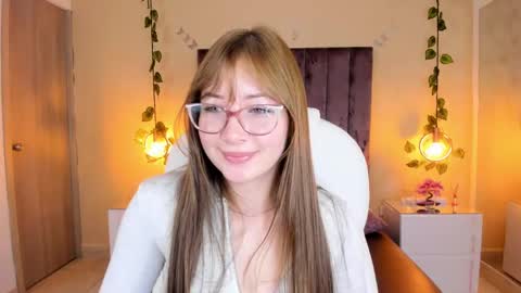 Snapshot of dahlia_rousse chatting on September 14, 2:26 pm Dahlia online show from September 14, 2:26 pm