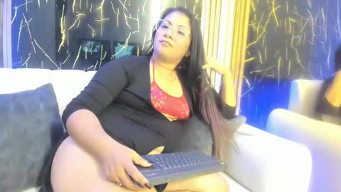 dahlia_vera11_aws online show from October 1, 3:55 am