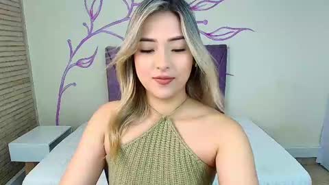 Snapshot of dahliamoore chatting on February 11, 7:59 pm Dahlia online show from February 11, 7:59 pm