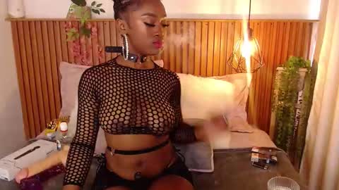 DAHYAN online show from November 27, 3:04 pm