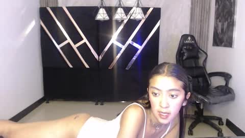 dahyan_ch online show from October 15, 6:21 pm