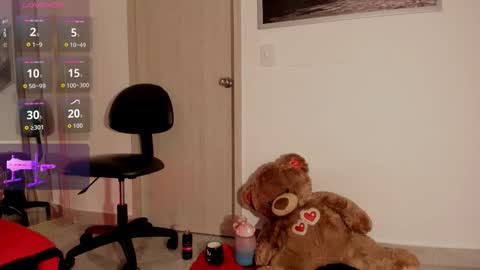  D A I L A  online show from November 21, 10:45 pm