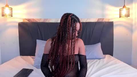 Daila Smith  online show from December 22, 4:54 pm