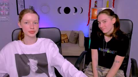 daisy online show from March 23, 8:59 pm