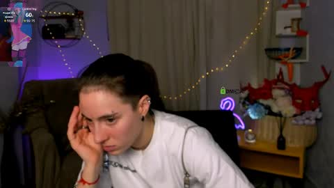 daisy online show from March 26, 8:32 pm