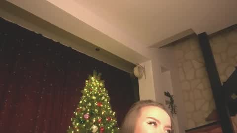 Stacey online show from December 31, 7:51 pm