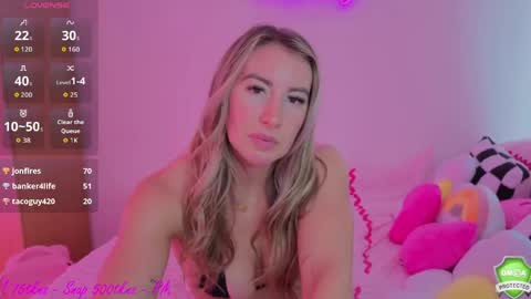 DaisyDeliciousxx online show from May 22, 9:40 am