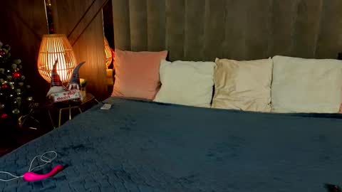 daisydelight_ online show from January 12, 12:05 am