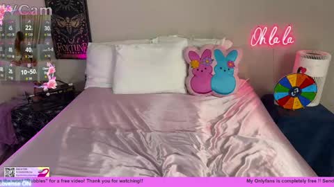 daisymystique online show from May 5, 6:44 pm