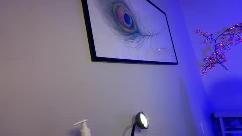 daisy online show from May 17, 12:43 am