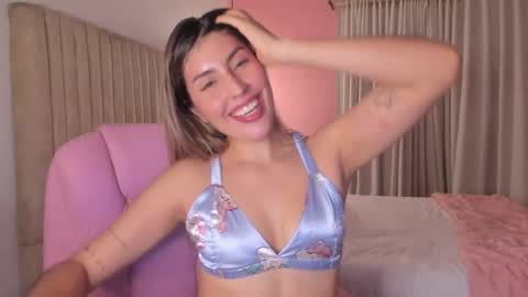 Helloo HAPPY NEW YEAR  Ill be back soon   online show from October 22, 2:49 am