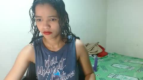 Snapshot of dakota_sweetx chatting on January 3, 4:59 pm Dakota And Bellamy online show from January 3, 4:59 pm