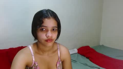 Snapshot of dakota_sweetx chatting on January 22, 3:20 am Dakota And Bellamy online show from January 22, 3:20 am