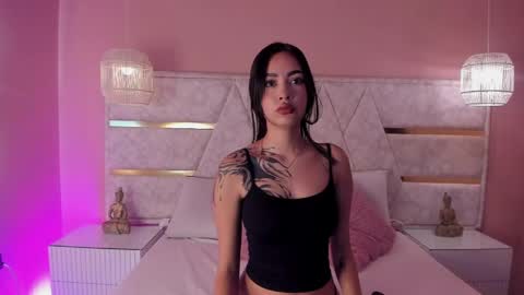 dakotabrowns_ online show from May 21, 10:46 am