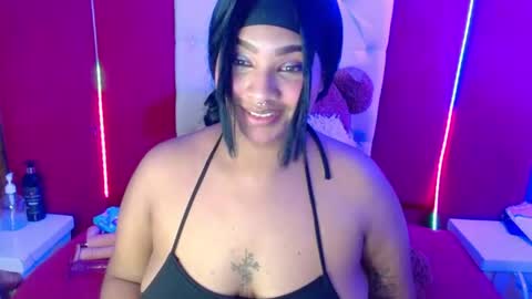 dakotaxt online show from June 19, 2:09 pm