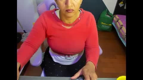 daleska_delicious1 online show from October 12, 2:03 am
