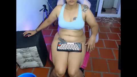 daleska_delicious1 online show from March 18, 12:37 am