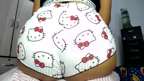 daleska_delicious1 online show from May 24, 3:49 am