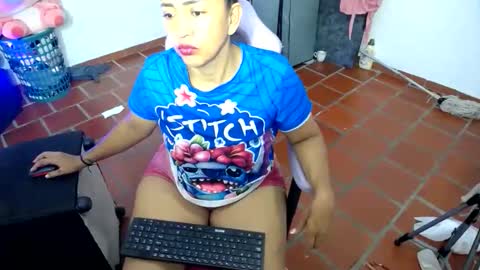 daleska_delicious1 online show from May 13, 3:01 am